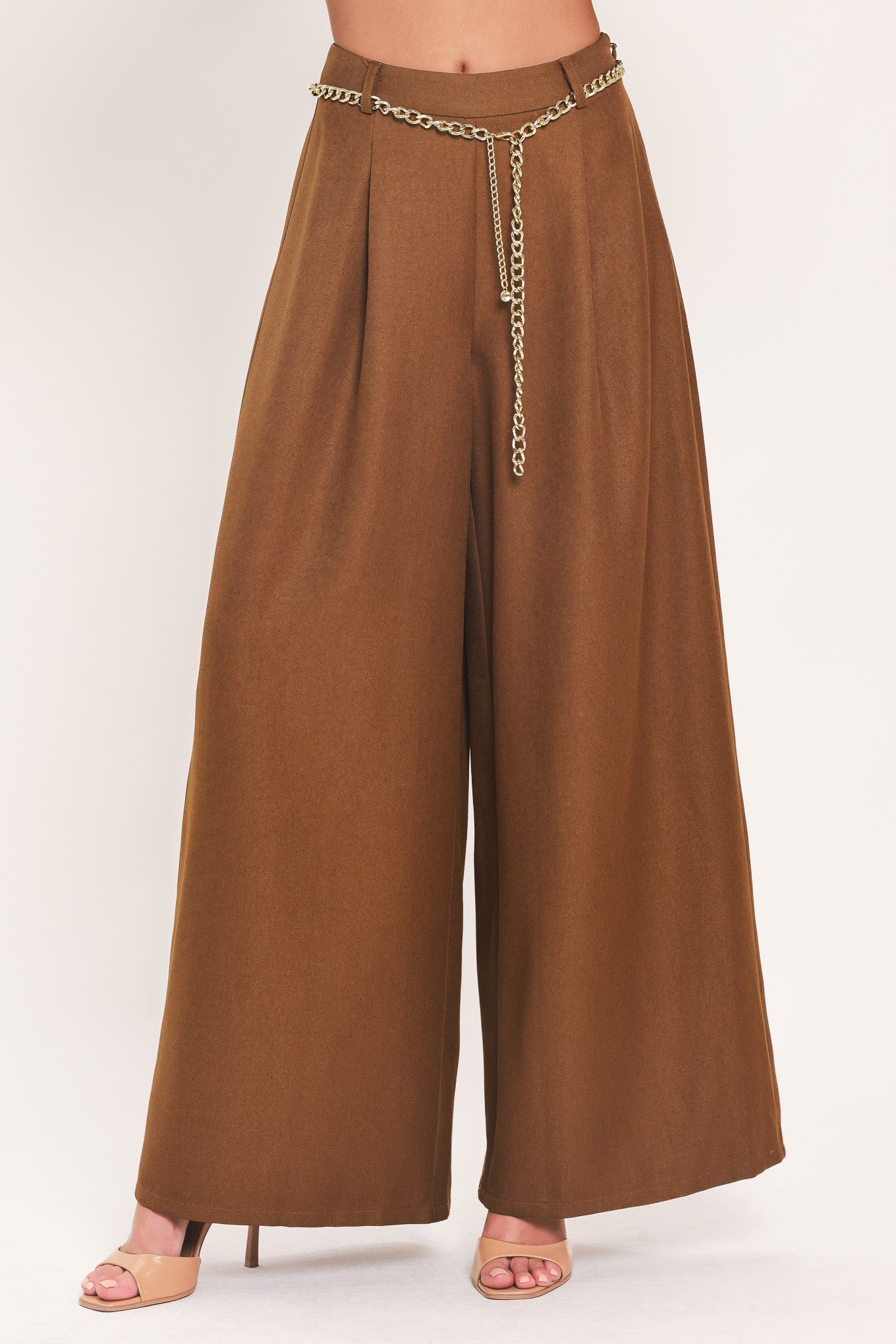 UPTOWN MOMENT CHAIN BELTED WIDE LEG PANTS