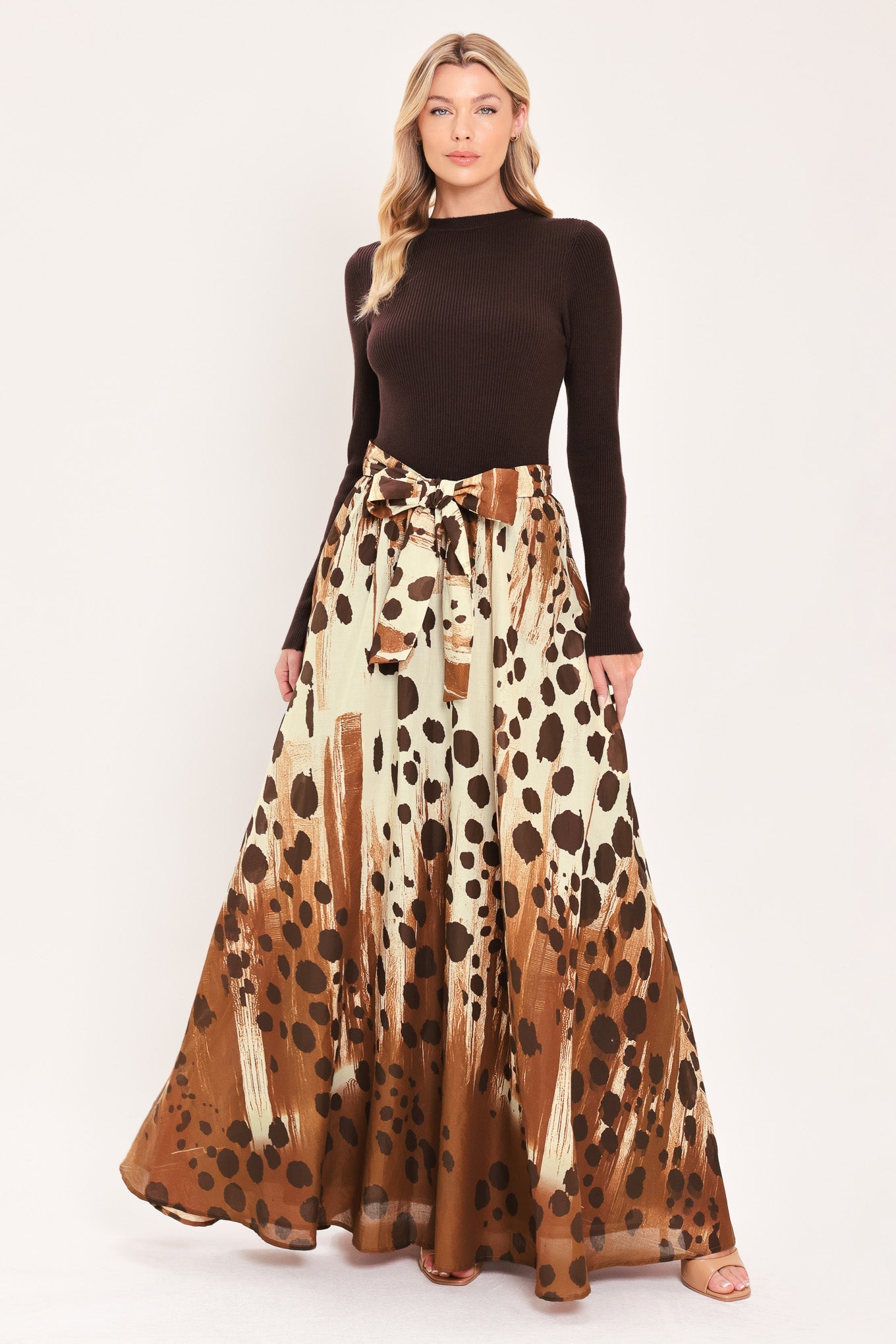 AMBER SPOT SERENADE SWEATER WOVEN MAXI DRESS