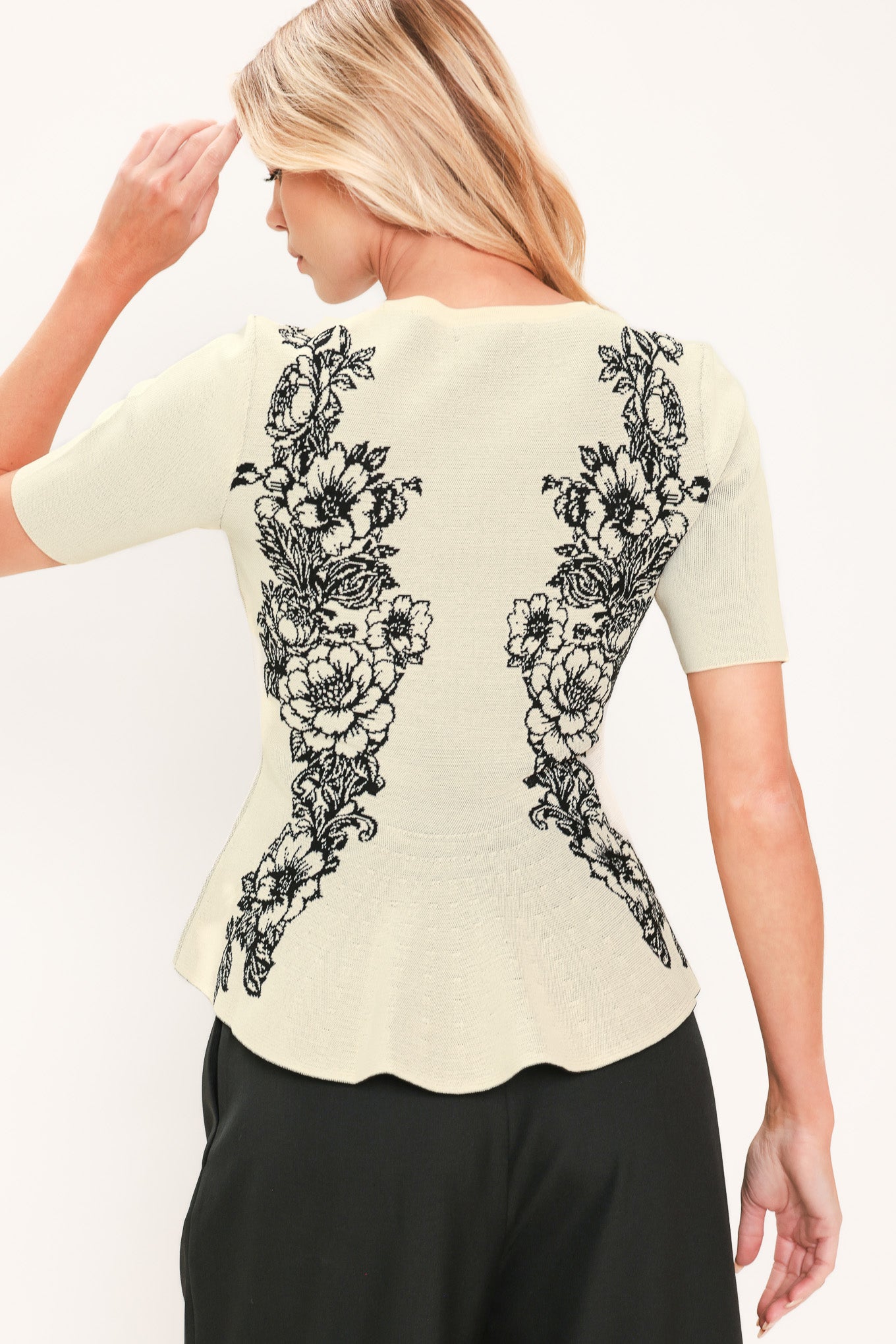 NOIR FLORA CONTOUR JACQUARD SWEATER TOP