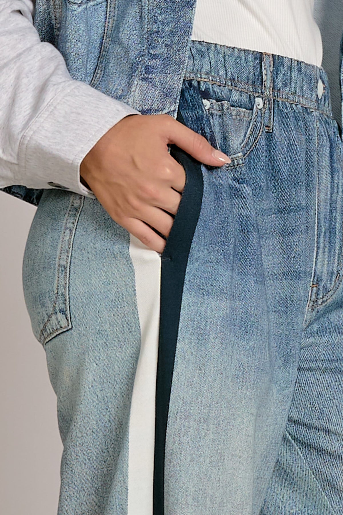 Kaya Double Stripe Sweatpant Jeans Navy White Stripe