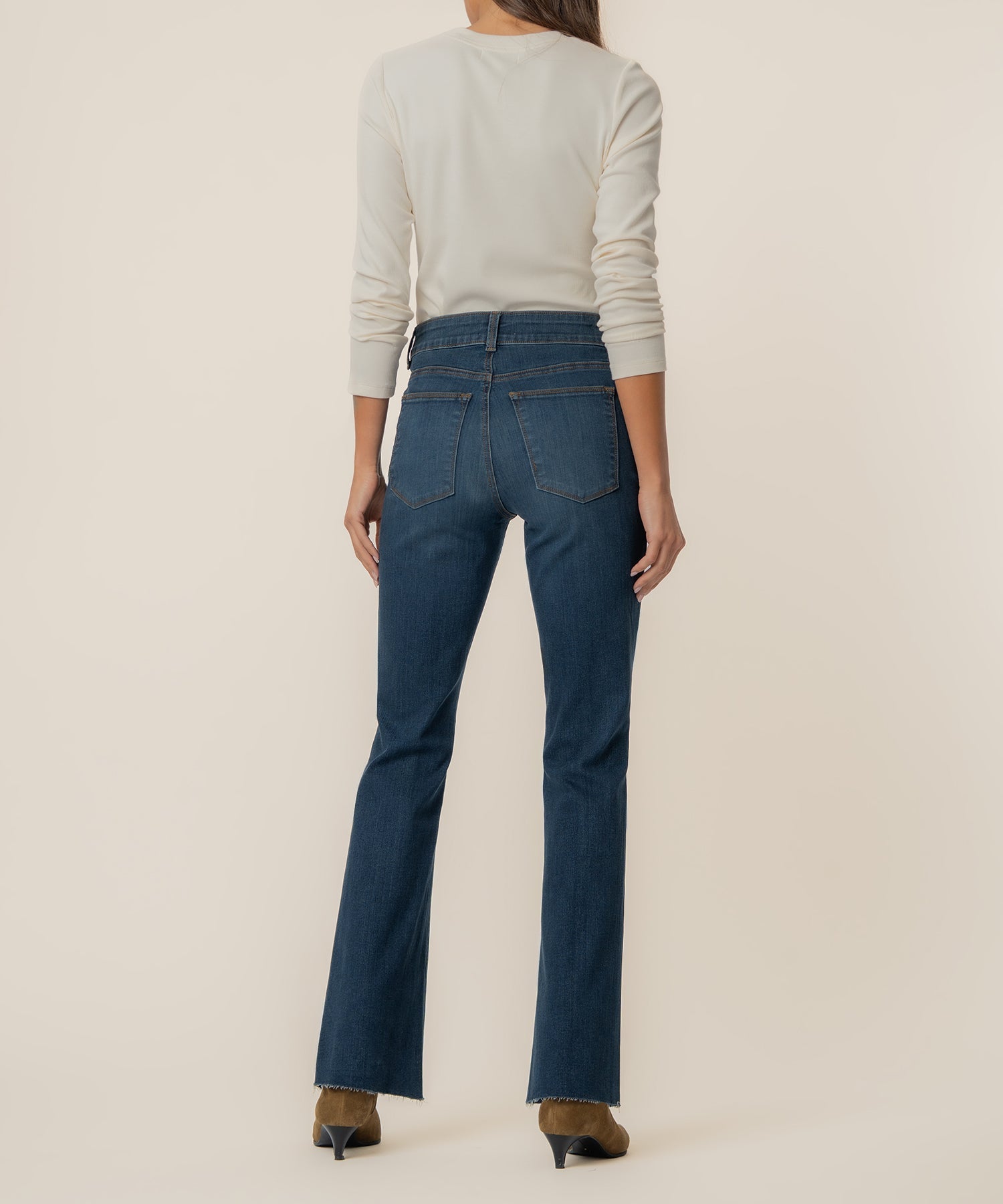 Ana High Rise Flare, Exclusive