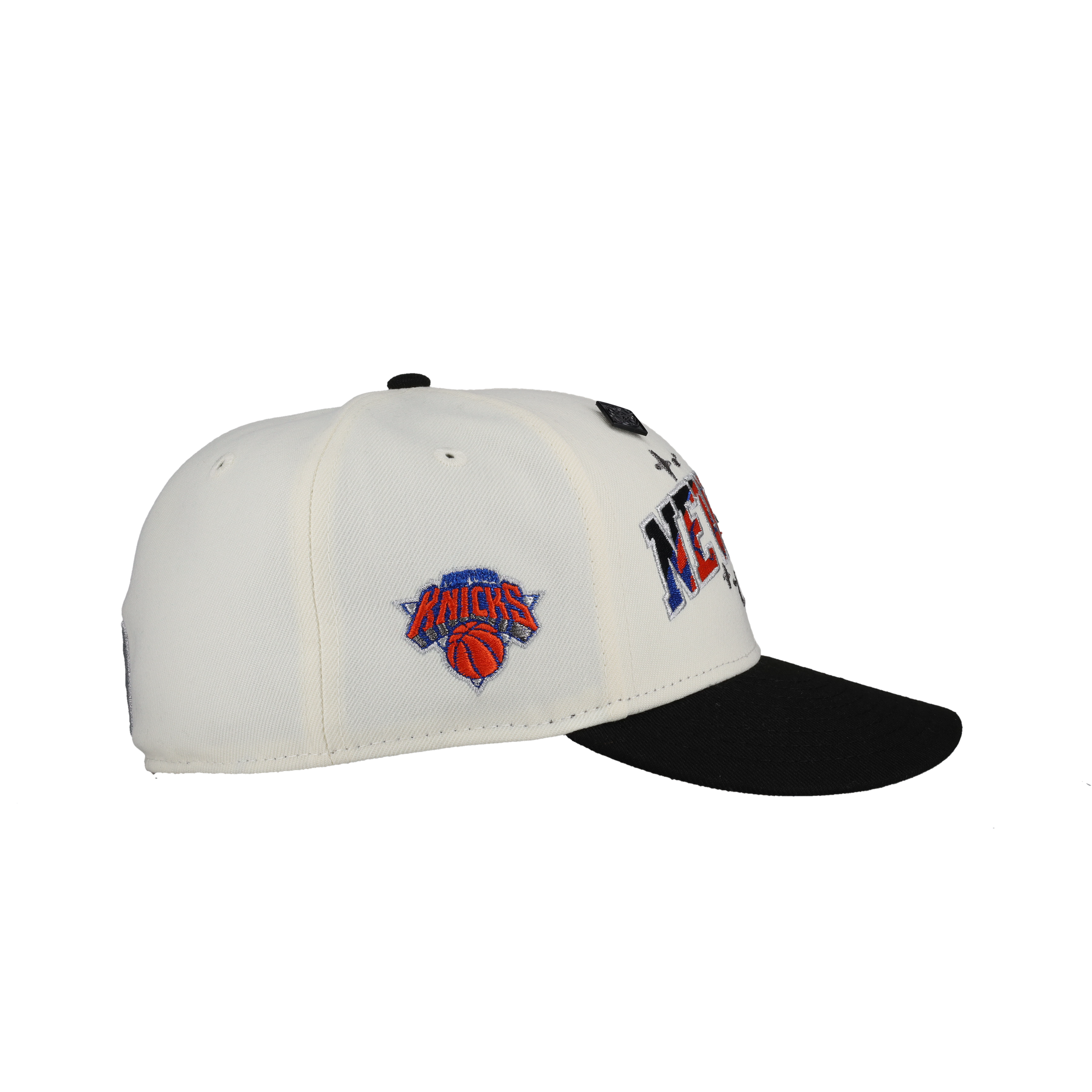 New York Knicks Celestial Chrome Metallic 59Fifty Fitted Hat
