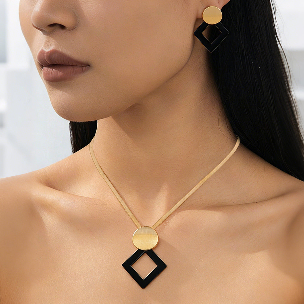 Women's Elegant Geometric Ear Fashion Chain Like Flat Jewelry Set