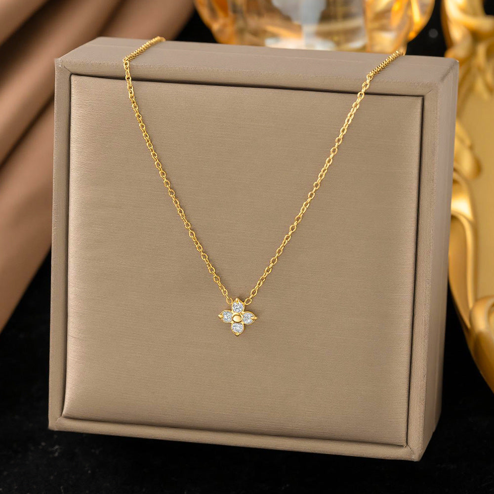 Small Zircon Four-leaf Flower Full Diamond Light Luxury High-grade Necklace