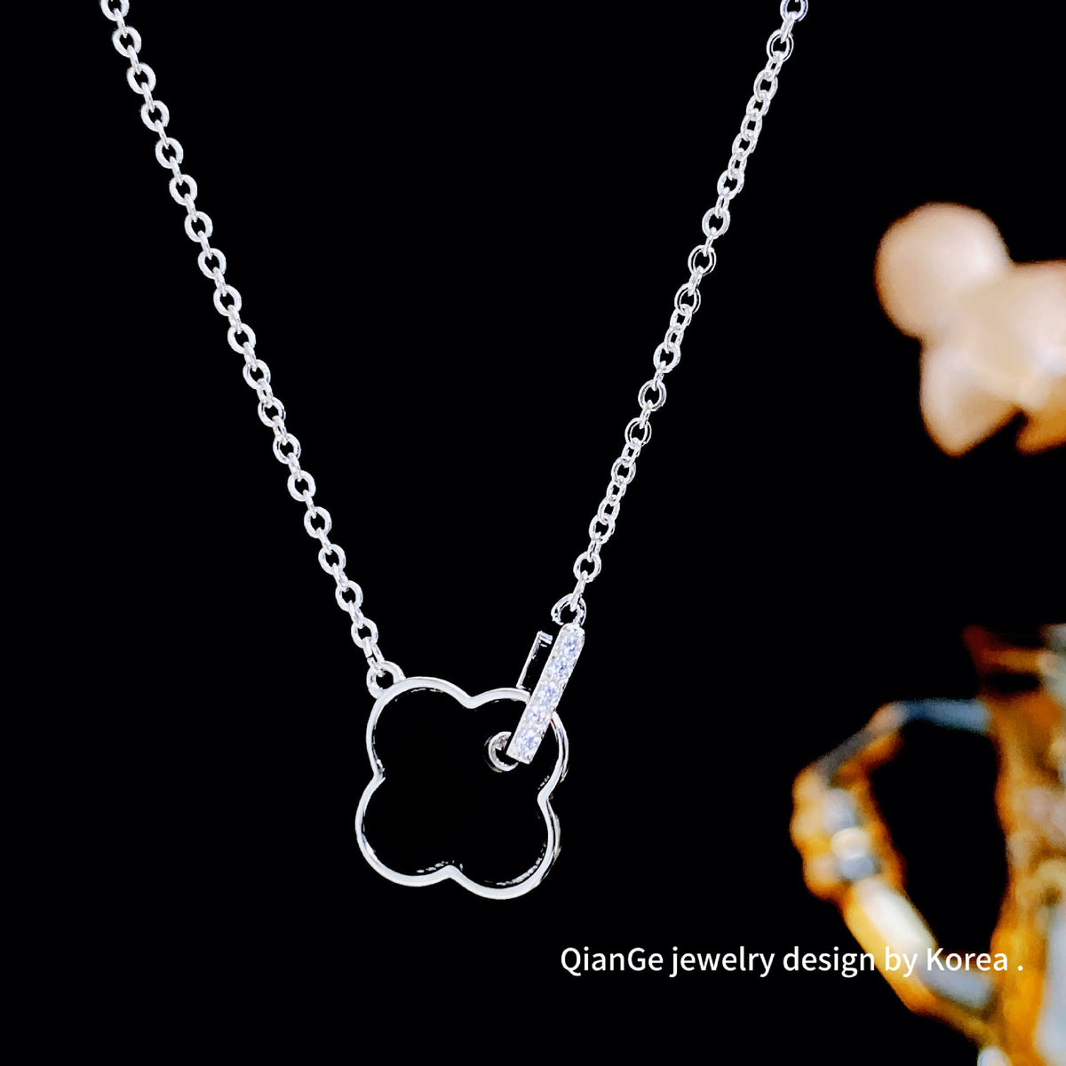 Flower Fashionable Simple Exquisite Commuter High-grade Necklace