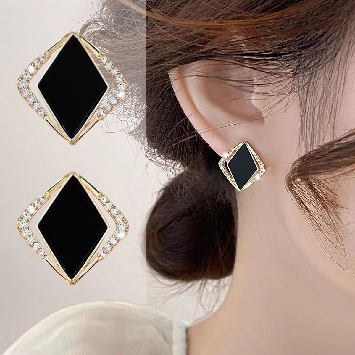 Exquisite Inlaid Black Rhombus Ear Frosty Style Design High-grade Rings