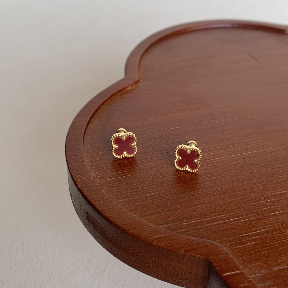 Si Lin Niche Four Leaf Clover Ear Large Small Sizes Earrings