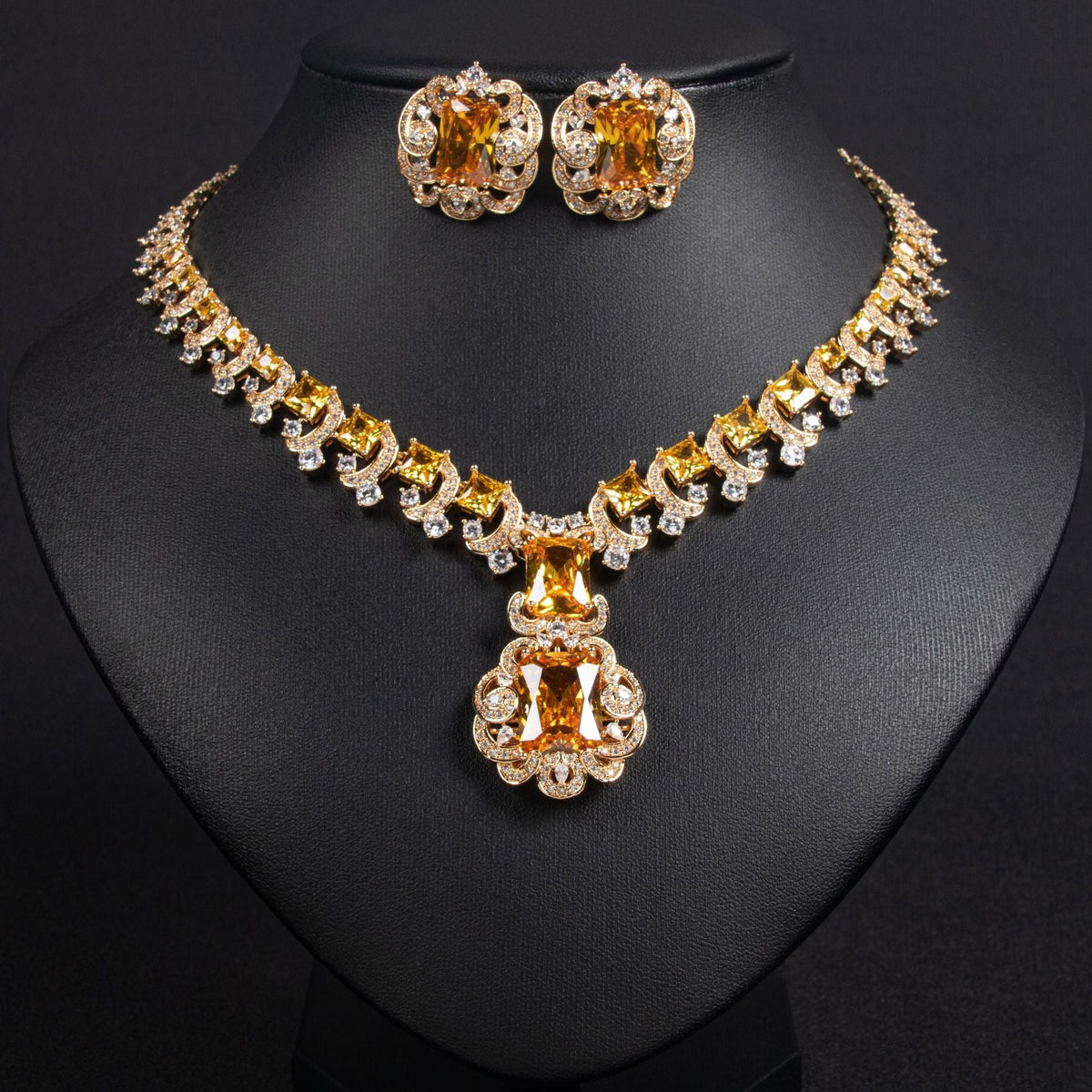 Trendy Vintage Zircon Jewelly Premium Minority Rings