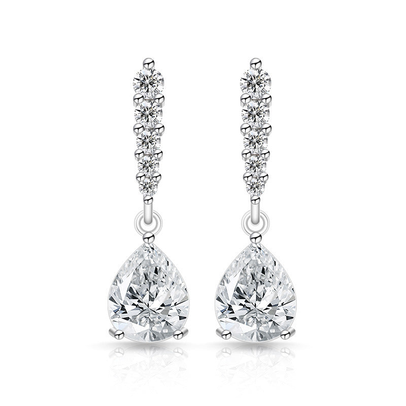 Women's Retro Luxury Water Drop Fashion Classic Rings