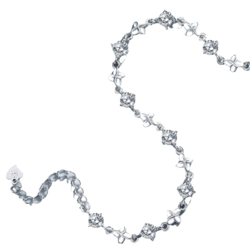 Four-leaf Clover Female Light Luxury Minority High Sense Temperament Bracelet