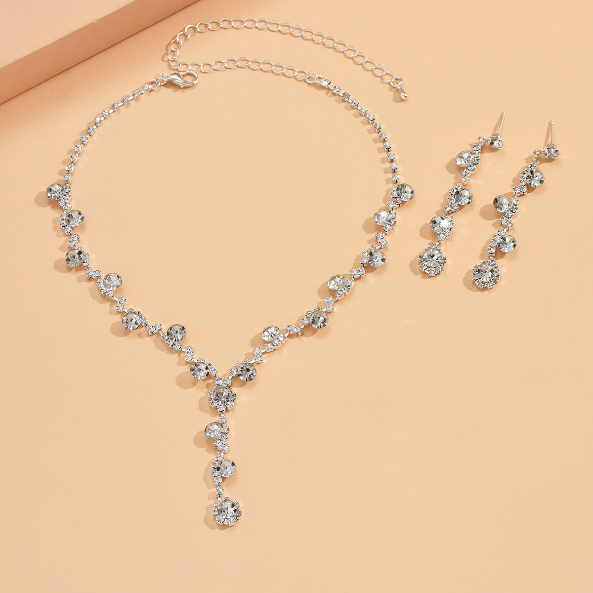 Crystal Rhinestone Ear Three-piece Wedding Decoration Jewelry Set
