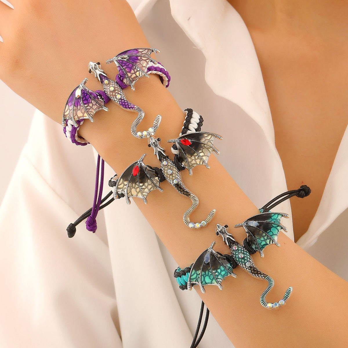 Men's Retro Colorful Oil Dragon Female Exaggerated Personalized Flying Necklaces