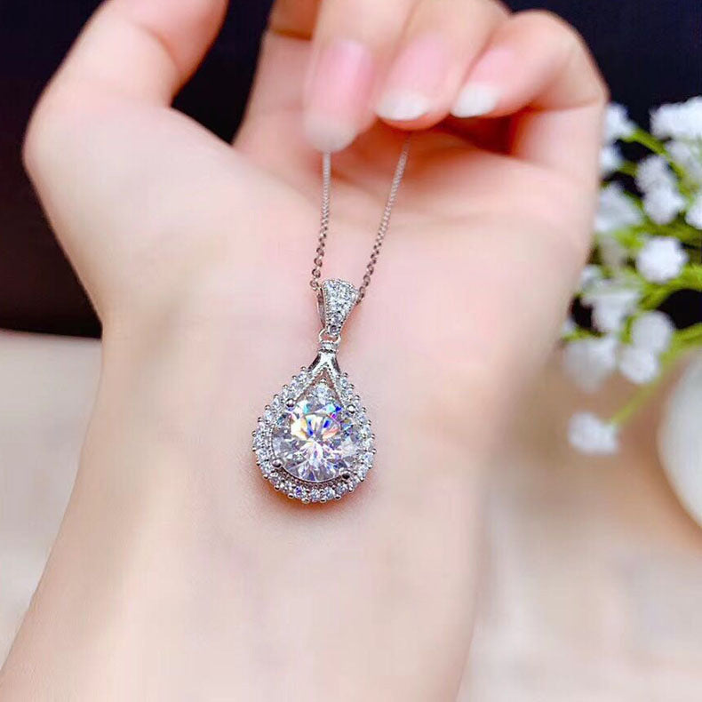 Platinum Plated Micro Inlaid Eight Hearts Pendants