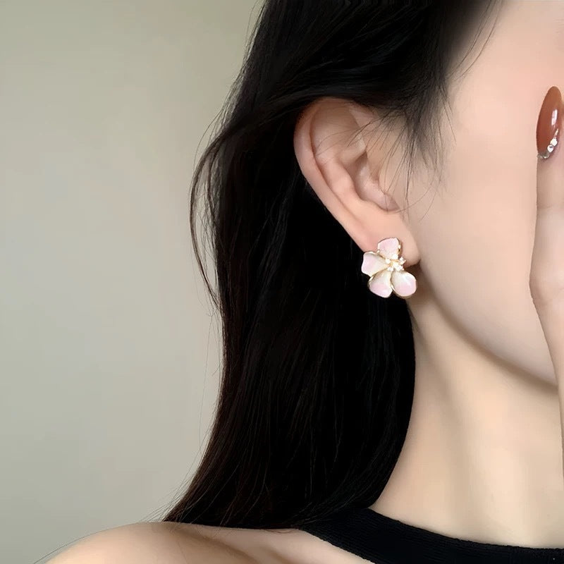 Women's French Simplicity Pink Blooming Flower For Design High-grade Exquisite Earrings