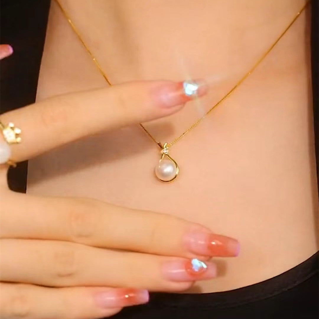 Women's Lucky Bag Pearl Light Luxury Fashion Design Gentle Fairy Clavicle Necklace
