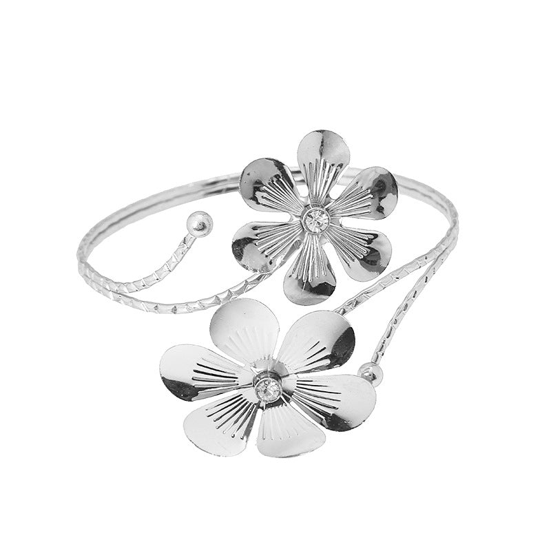Fashion Butterfly Exaggerated Metal Flower Armband Bracelets