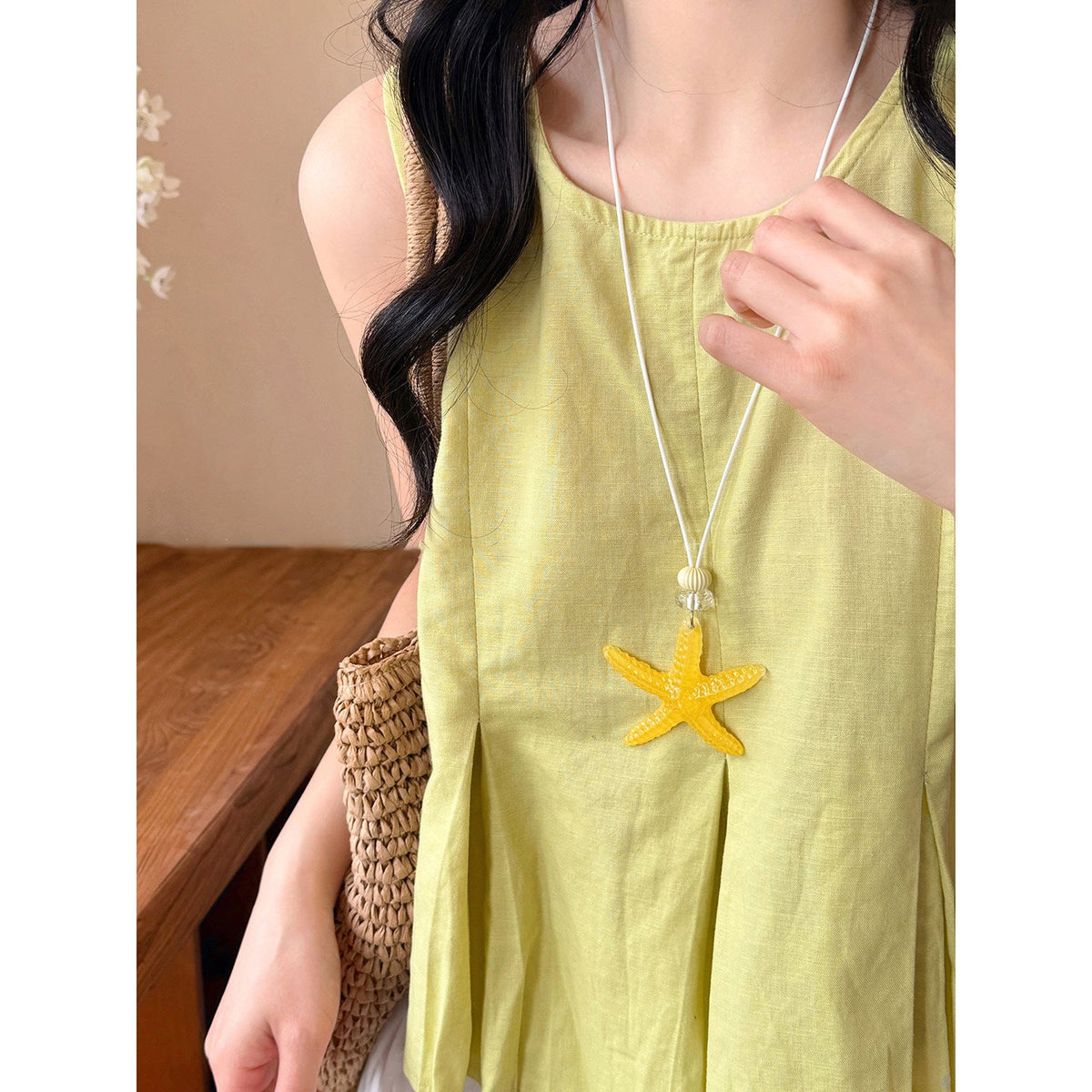 On The Island Dopamine Blue Long Pendant