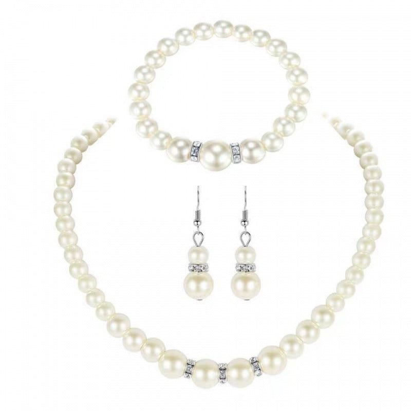Gift Three-piece Pearl Box Female Beautiful Necklaces