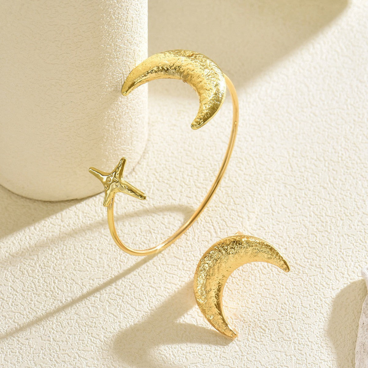 Women's Geometric Moon Metal Design Open Versatile Jewelry Set