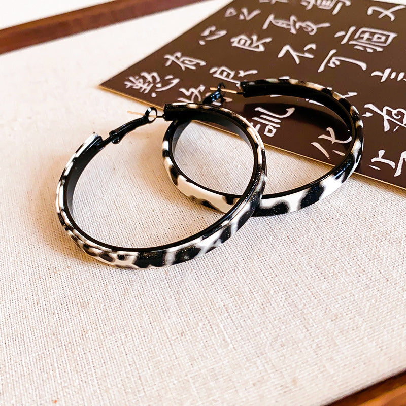 Leopard Print Artificial Leather Ear Fabulous Earrings