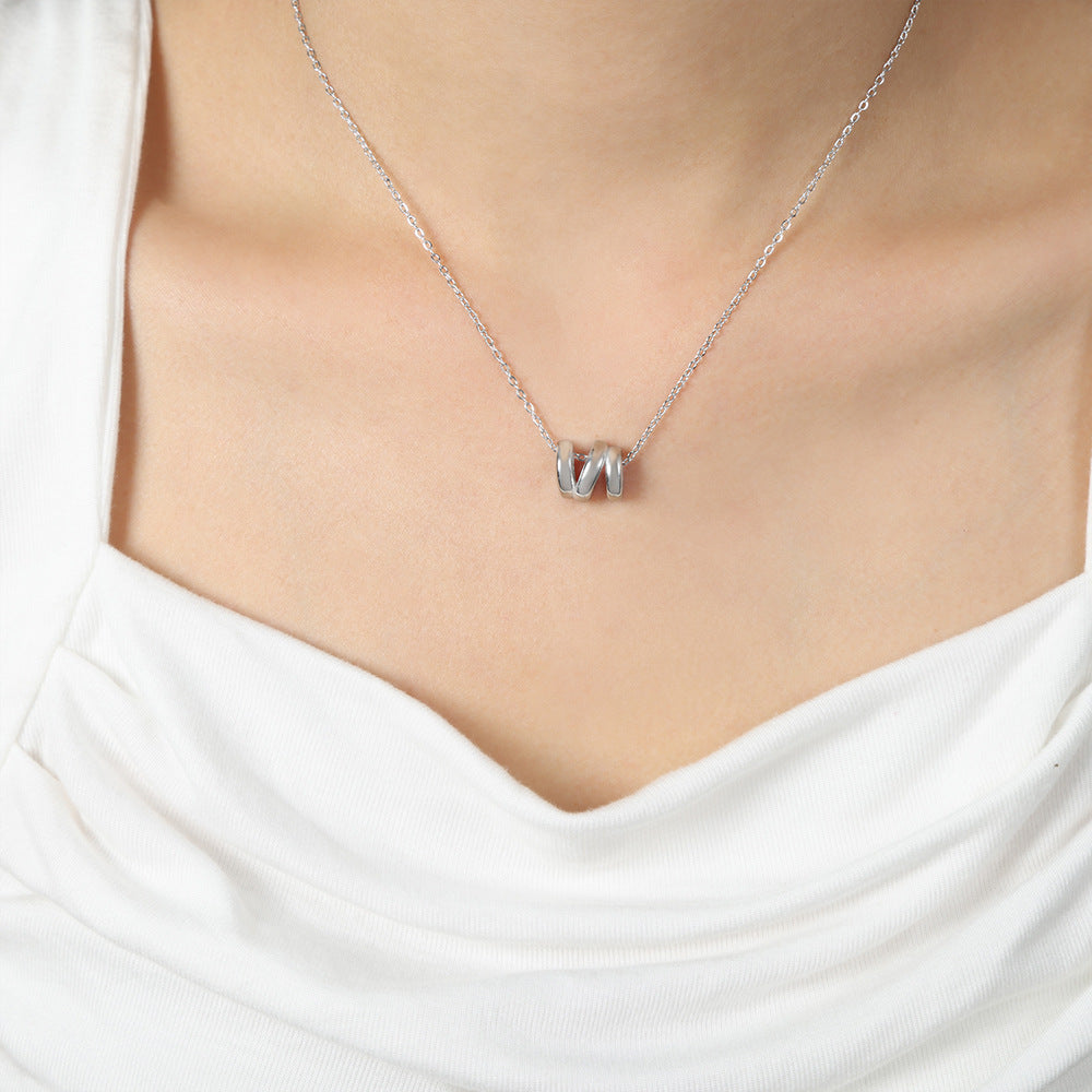 Personality Queen Mother Clavicle Chain Cylindrical Design Necklace