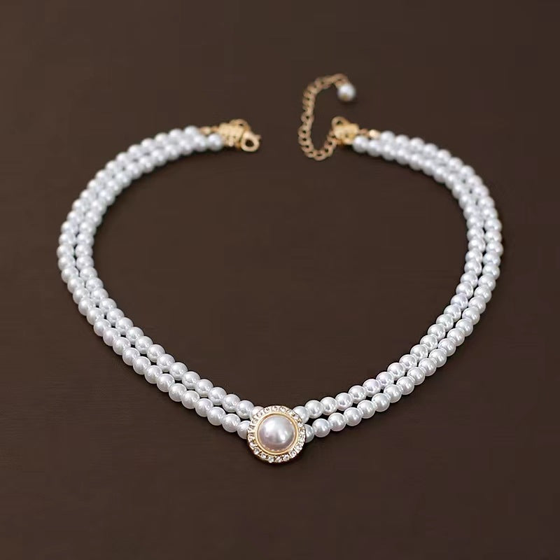Style Oval Emerald Hepburn Graceful French Pearl Clavicle Jewelry Set