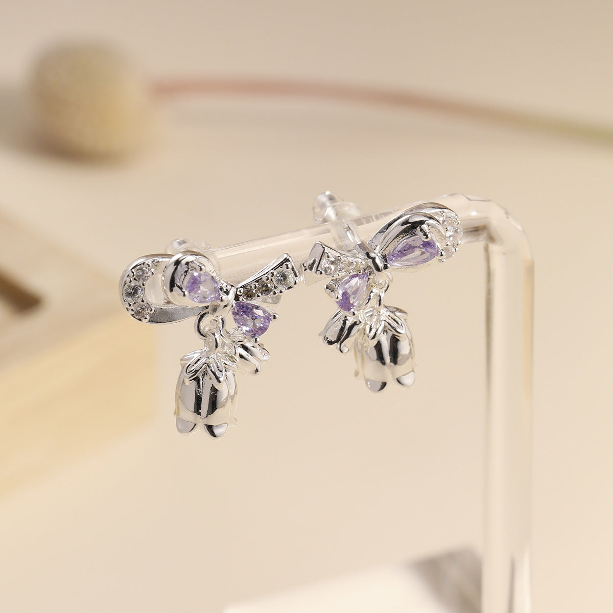 Sier Needle Light Luxury Zircon Bow Flower Niche Sweet Design Earrings