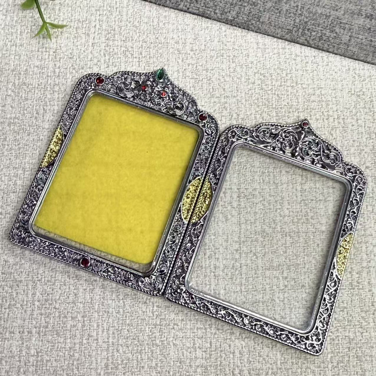 Of The Buddha Double-sided Window Colorful Crystals Beast Head Frame Pendants