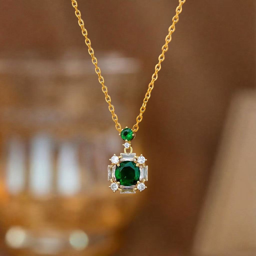 Steel Female Micro Inlaid Pink Diamond Necklace