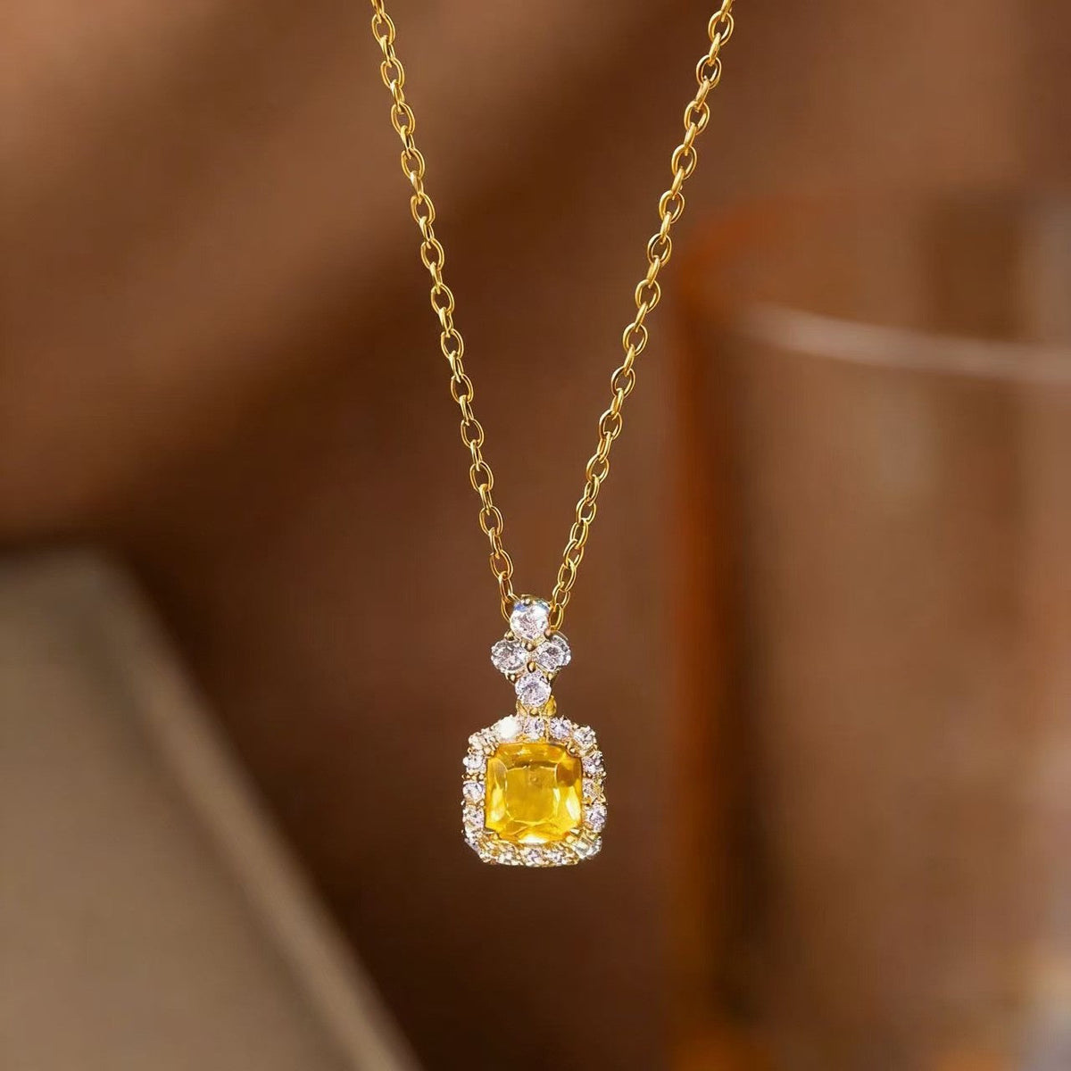 Steel Female Micro Inlaid Pink Diamond Necklace