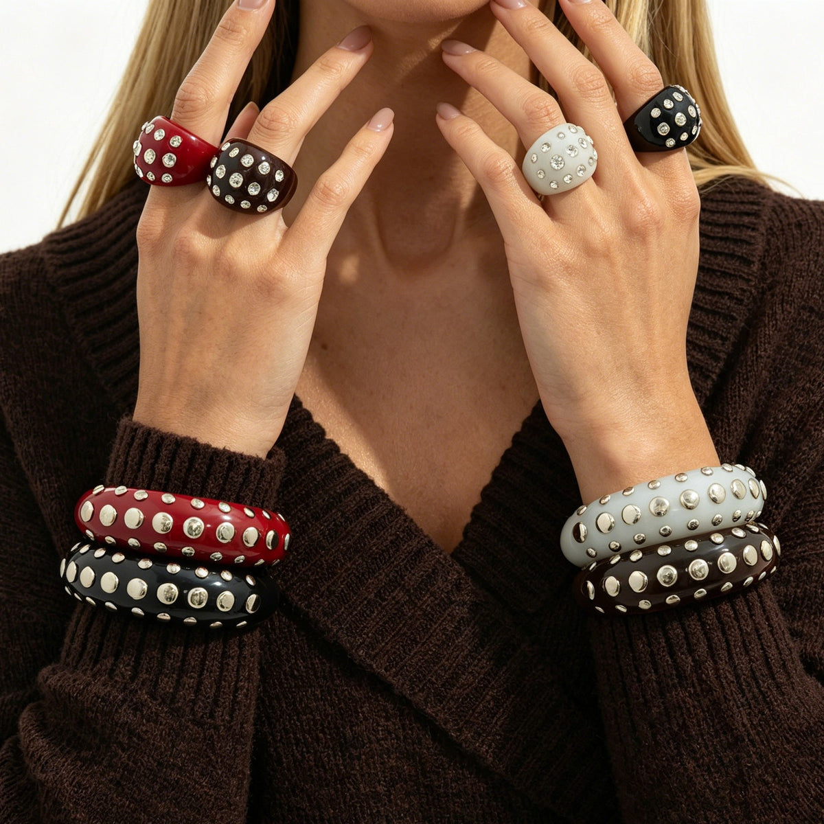 Style Blooming Rivet Open Resin Fashion Bracelet