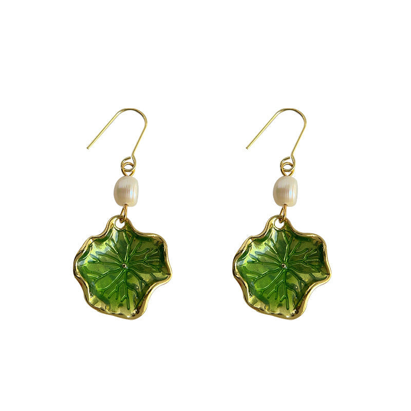 Women's Chinese Style Freshwater Pearl Lotus Leaf Handmade Design Sense Plated Earrings