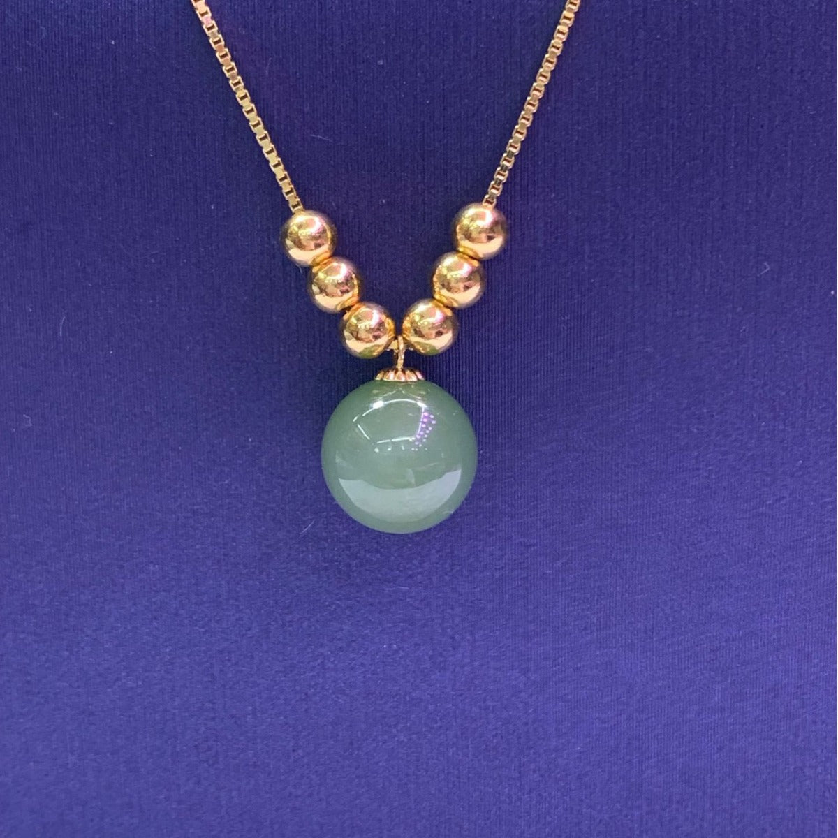 Graceful Inlaid Colored Gems Crystal Beads Pendant