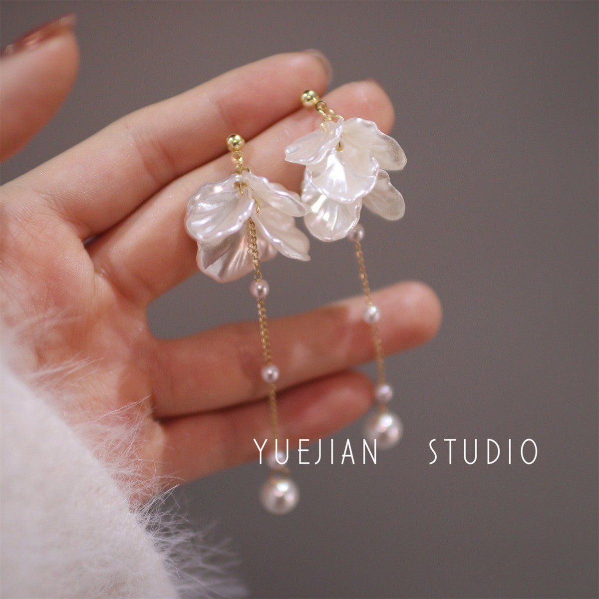 Women's Shell Imitation Pearl Tassel Trendy Cold For Simple Stud Earrings