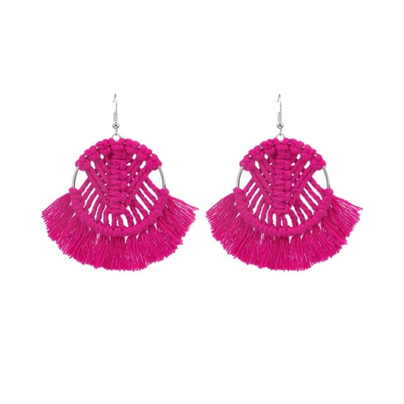 Women's High-grade Sweet Flowers Raffia Fashion Hand-knitted Earrings