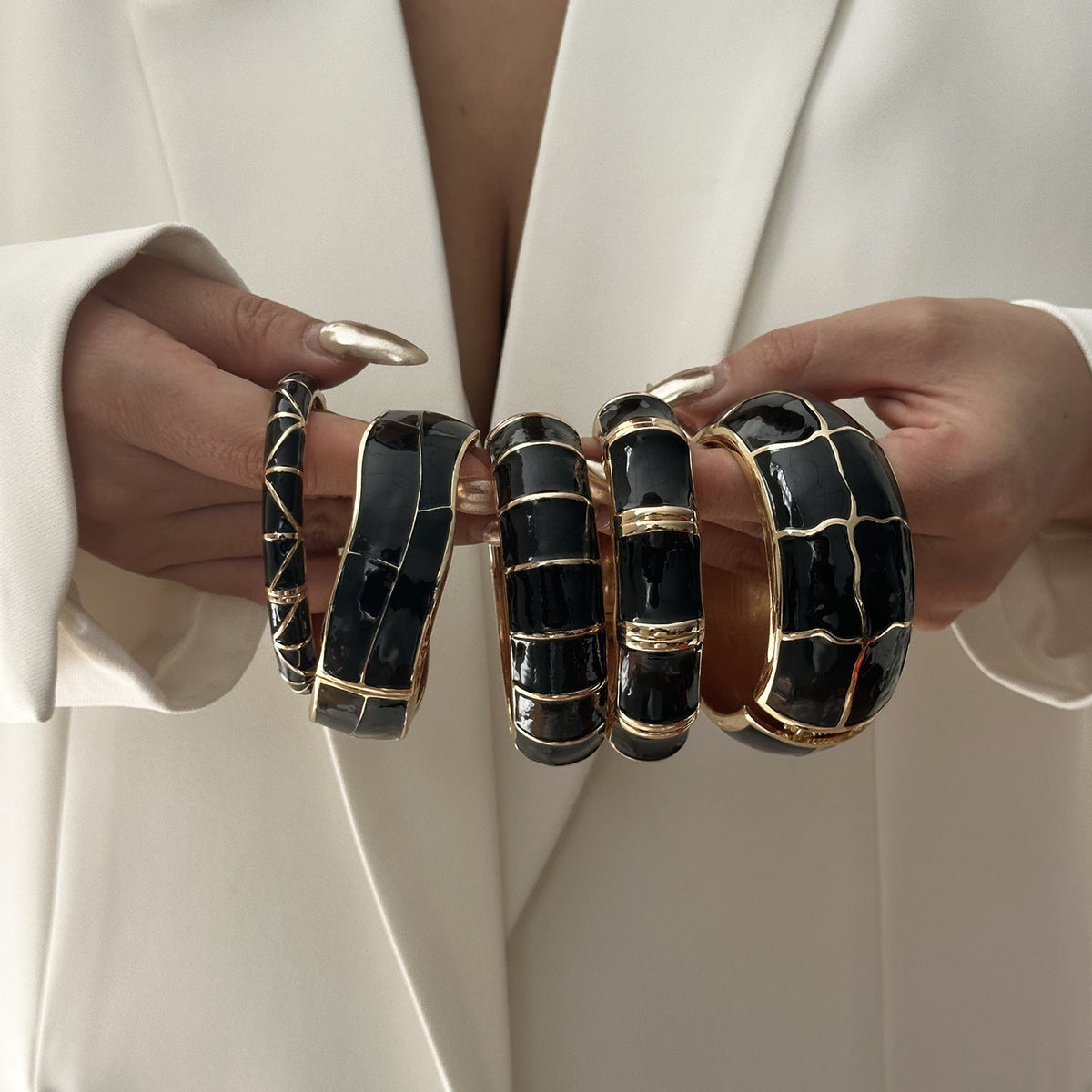 Dripping Wide Retro Style Exaggerated Opening Bracelet