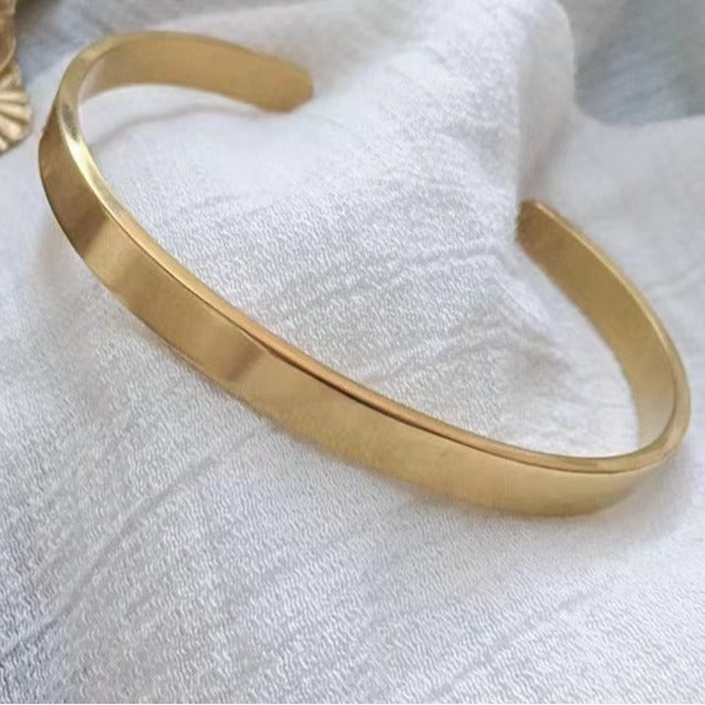Men's Simple Titanium Steel Gold-plated Couple Stainless Engraved Text Opening Bracelet