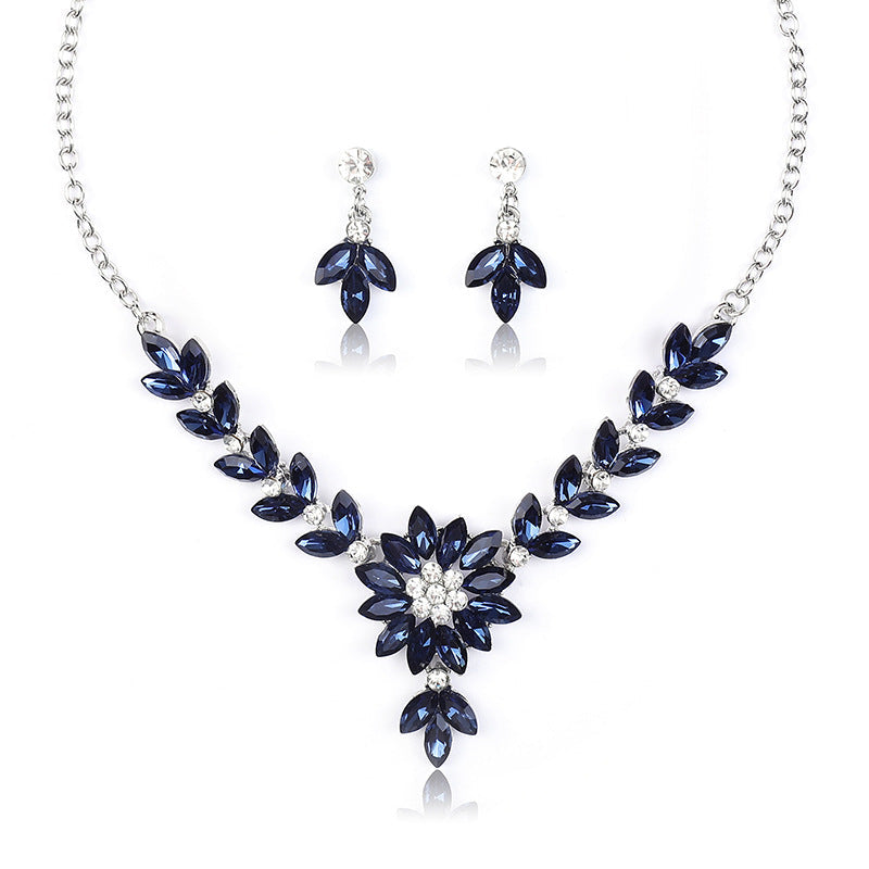 Two-piece Vintage Crystal Contrast Color Fashion Necklaces