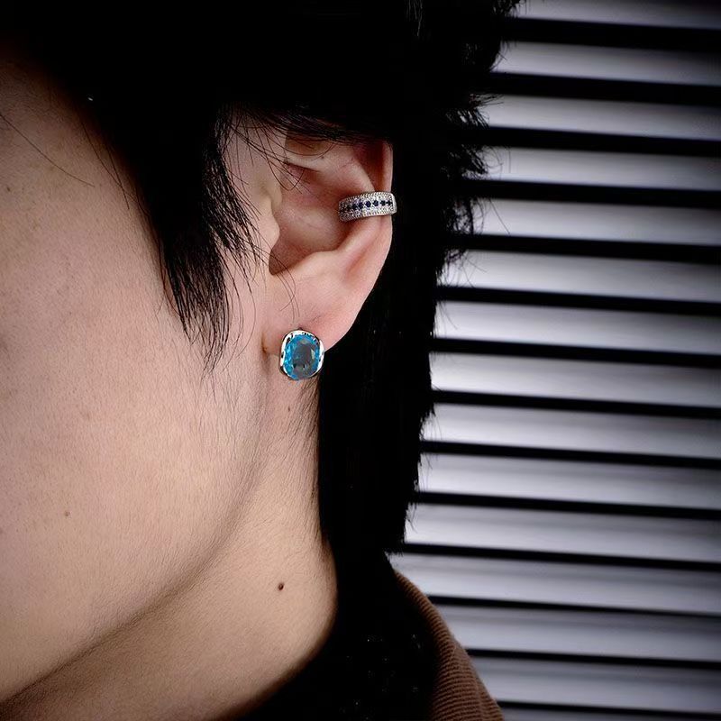 Women's Super Flash Zircon Ear Clip Light Luxury Minority Design High-grade Rings