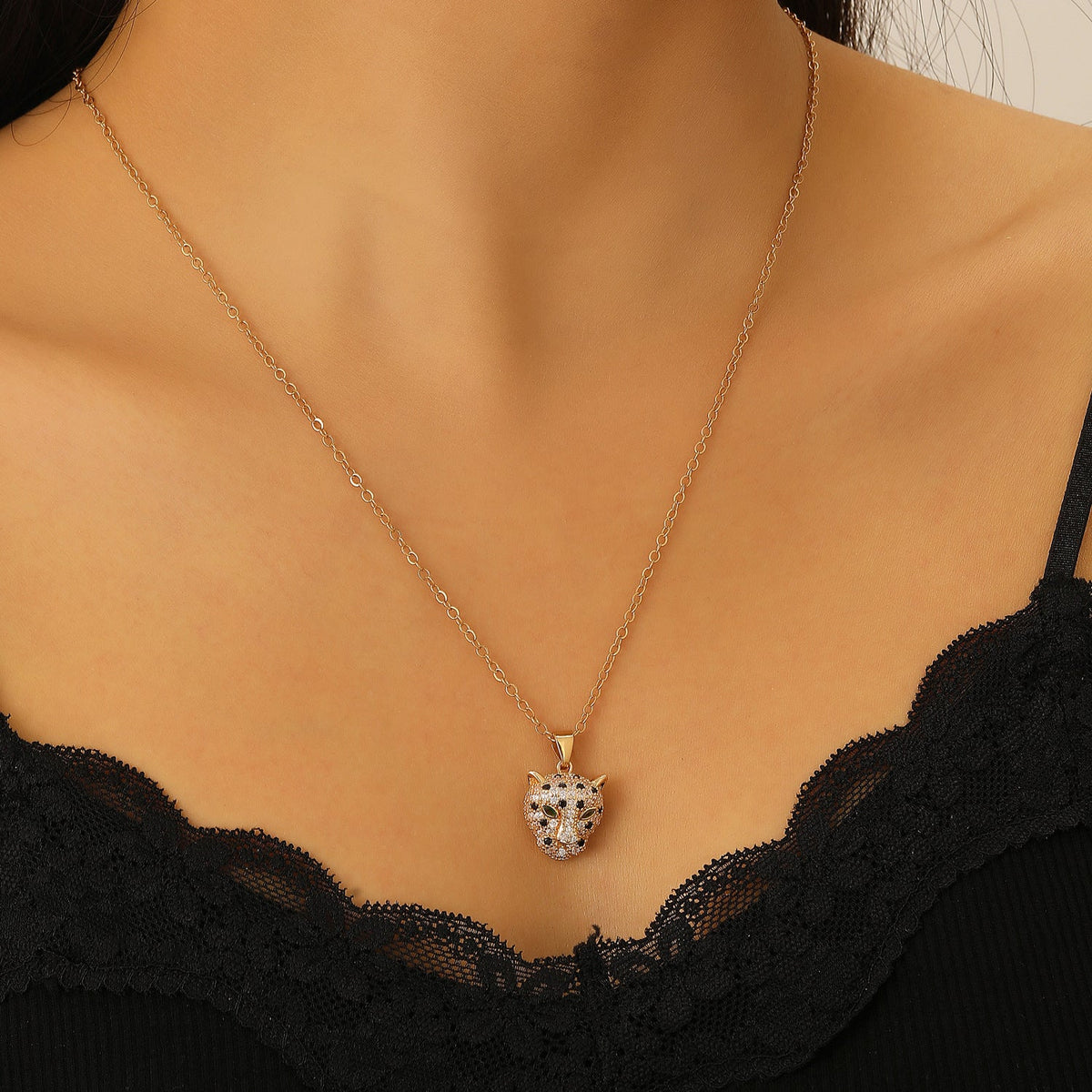 Women's Hop Leopard Head Copper Inlaid Zircon Jewelry Set
