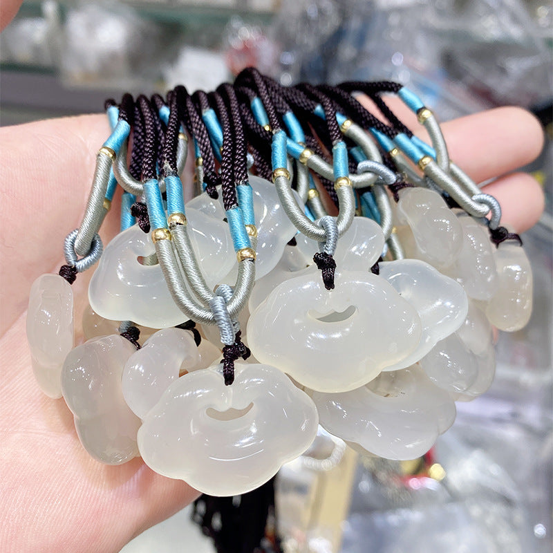 Lock Of Good Agate Safety Female Clavicle Pendant