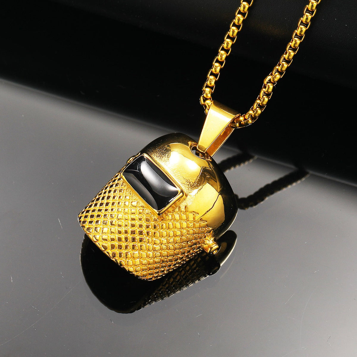 Men's Titanium Steel Welding Helmet Hip Hop Casting Polished Pendants