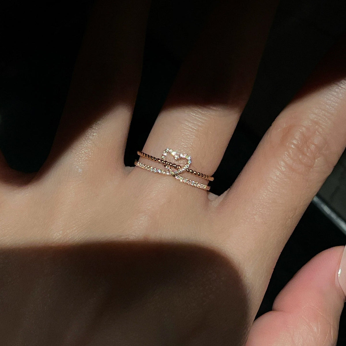 Gang Drill Hollow Love Heart-shaped French Exquisite Light Luxury Minority Ring