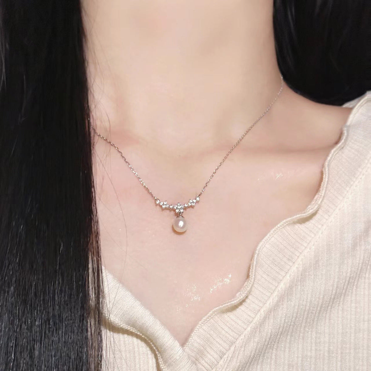 Women's French Cherry Blossom Pearl Zircon Style Exquisite Light Necklace