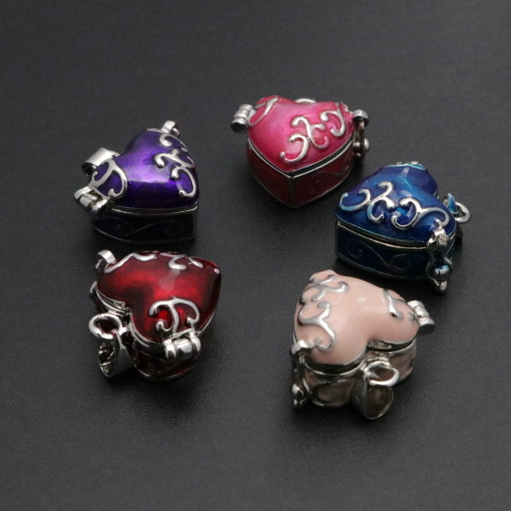 Epoxy Heart-shaped Star Moon Openable Storage Pendant
