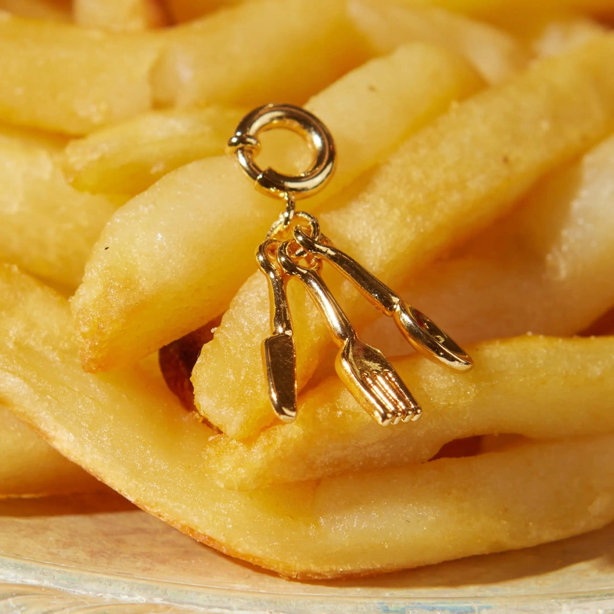Series Camera Stainless Steel Vacuum Electroplating Gold Pendants