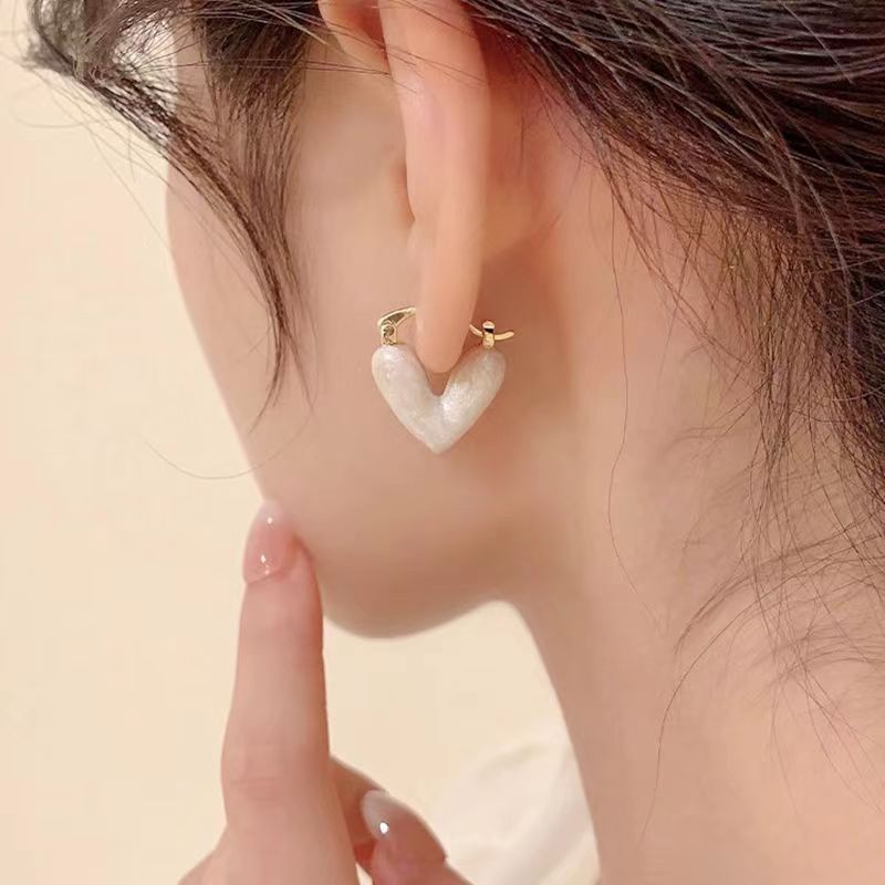 Glazed Love Heart Female French Senior Fashion Stud Earrings