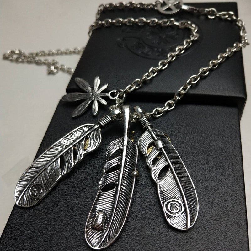 Women's & Men's Shawn Feather Sweater Chains Short Summer Clavicle Necklaces