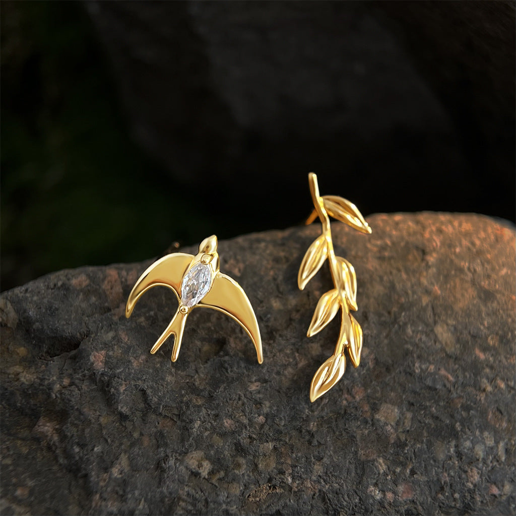 Women's Gold-plated Swallow Leaves Zircon Ear Style Fashion Commuter Light Luxury Earrings