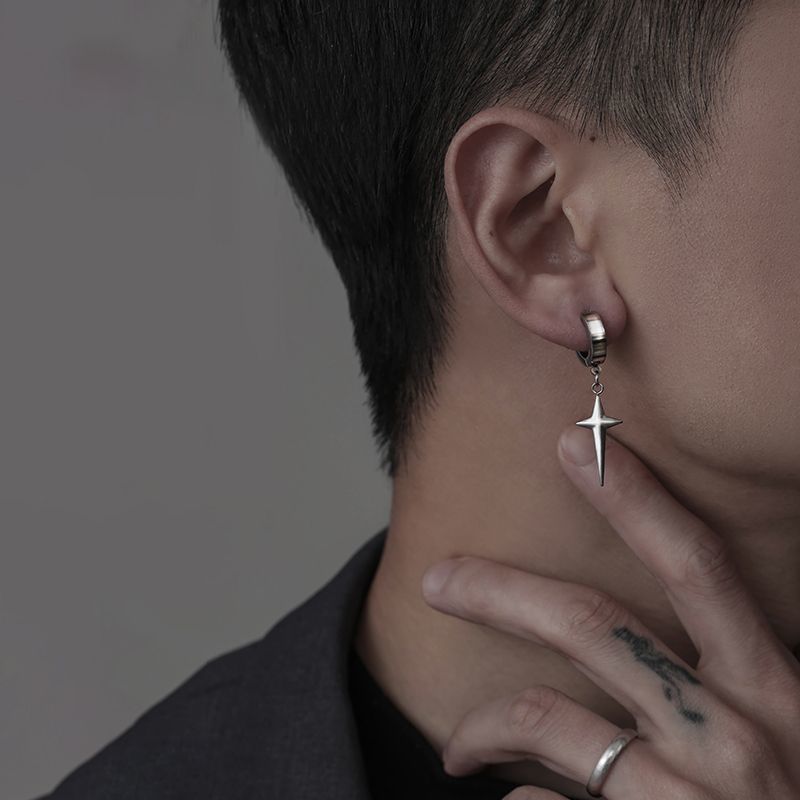 Single Feel Fashion For Those Without Earrings